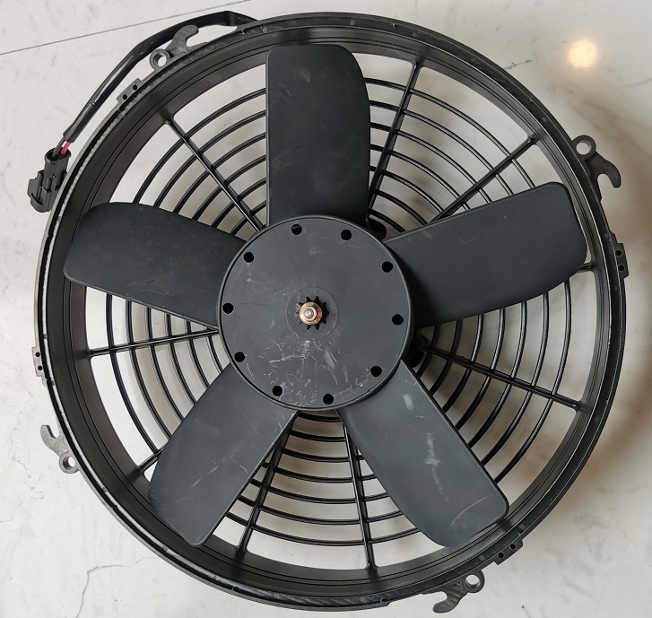 Factory Brush DC Fan 12V 12inch Suction 2300m3h