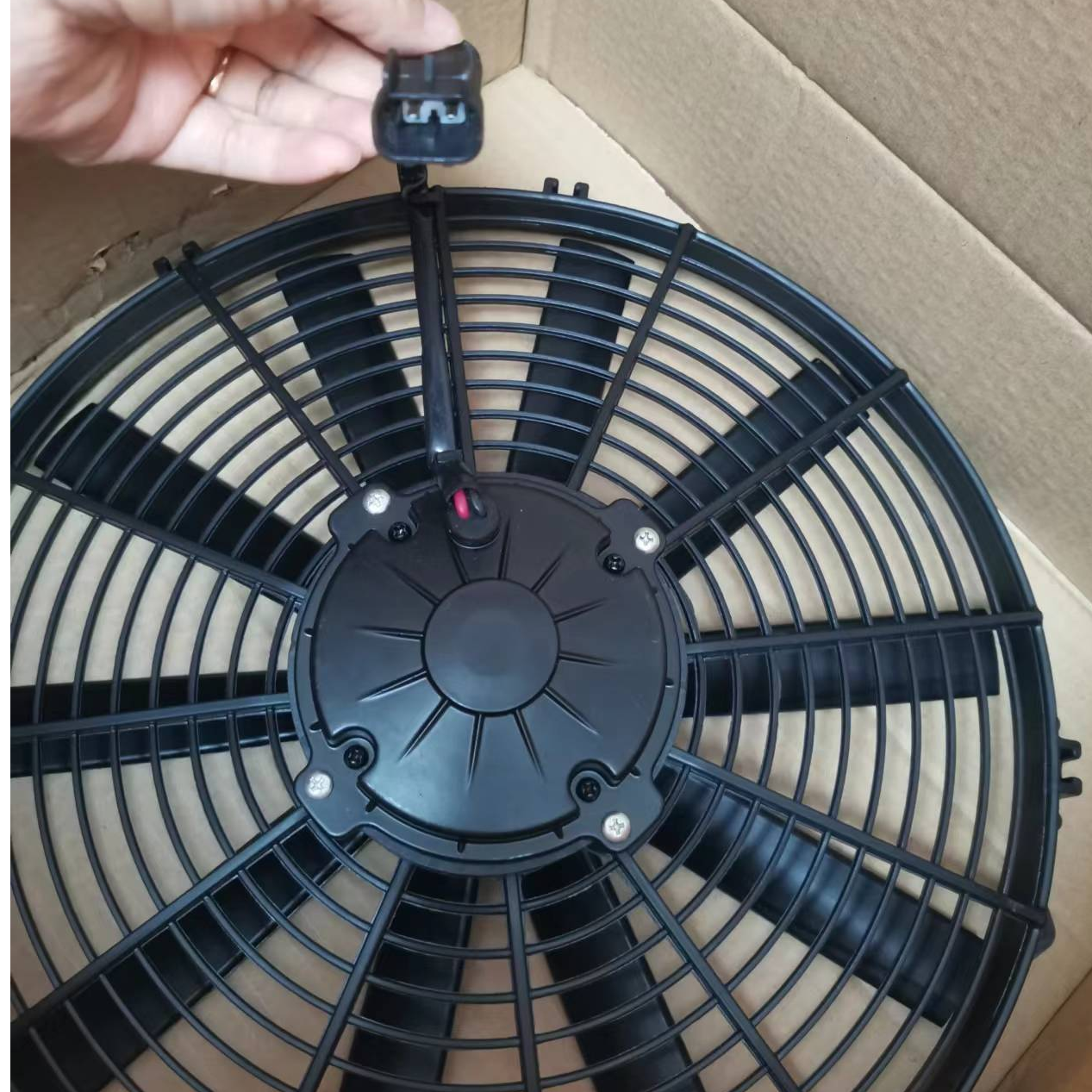 DC Brush Axial Fan 24V 14inch 355mm in Pusher for Truck Bus New energy vehicle - SLT1424C